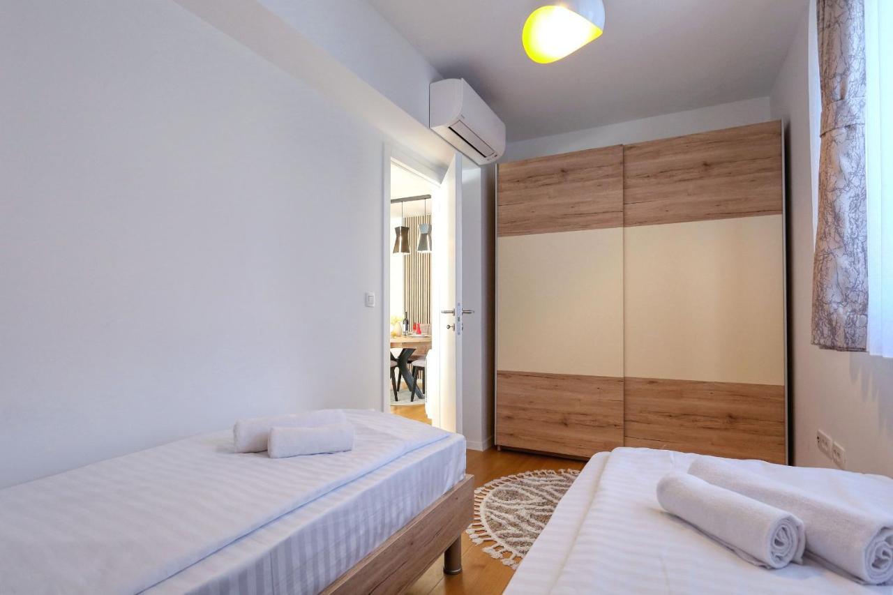 Apartments Perla With Free Parking Zára Kültér fotó