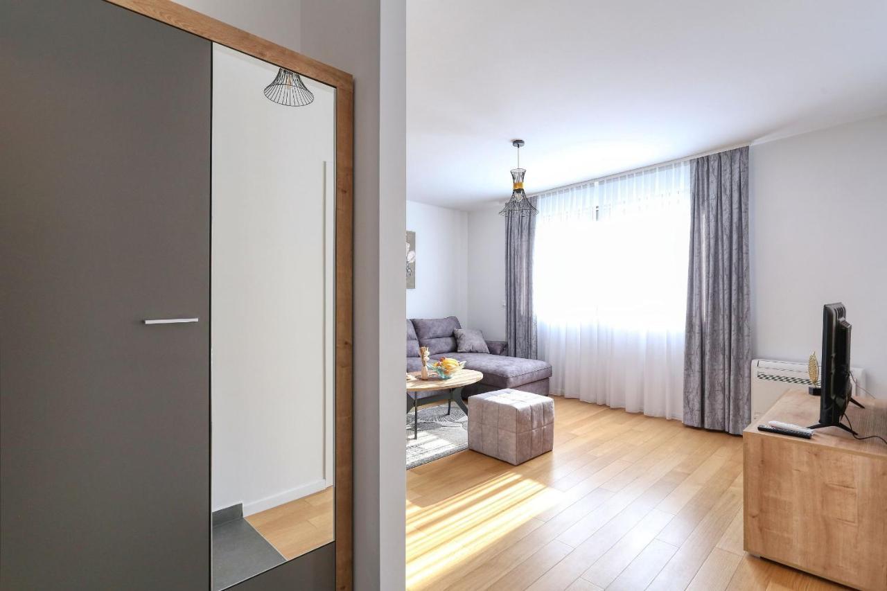 Apartments Perla With Free Parking Zára Kültér fotó
