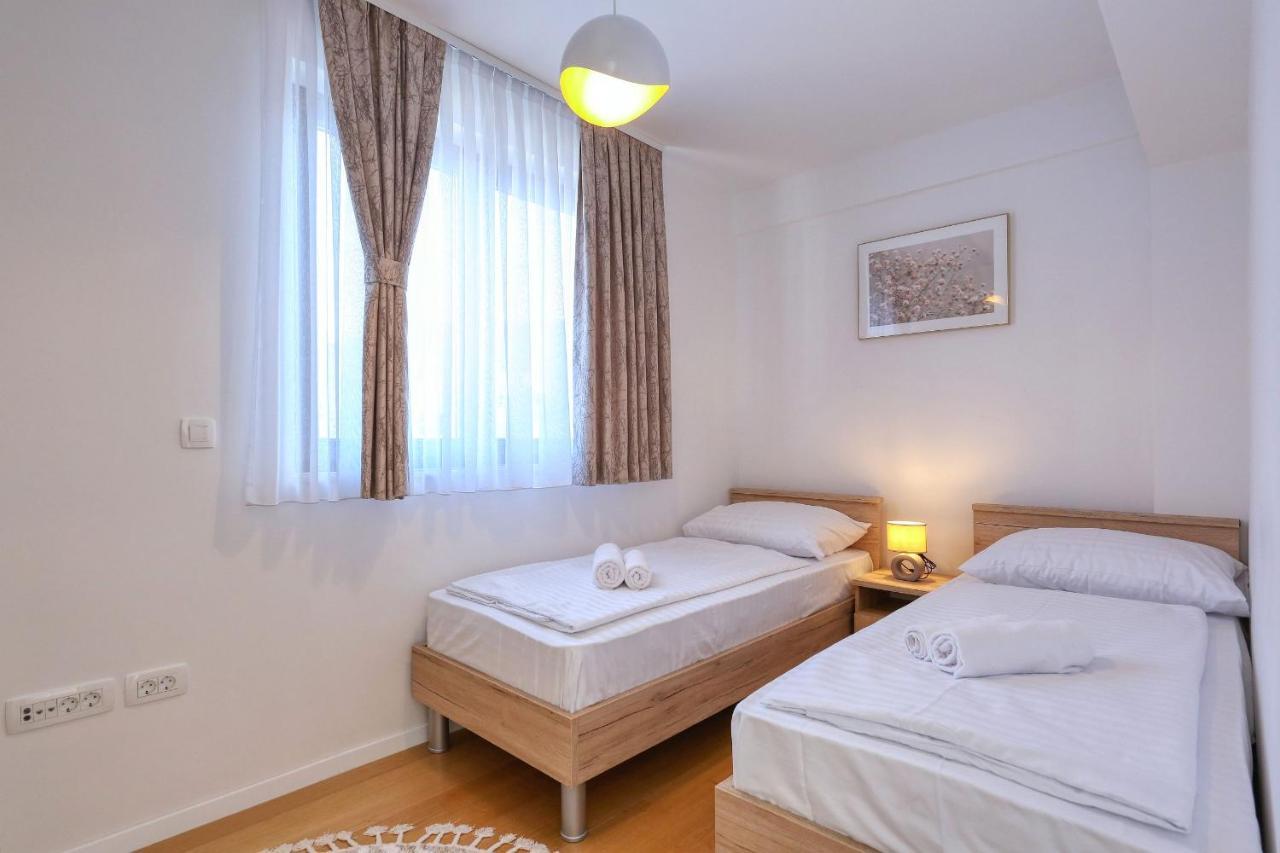 Apartments Perla With Free Parking Zára Kültér fotó